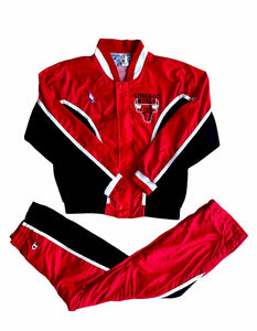 Champion Chicago Bulls Warm Up Suit Tear away pants size Medium freeshipping - Unique Pieces Vintage