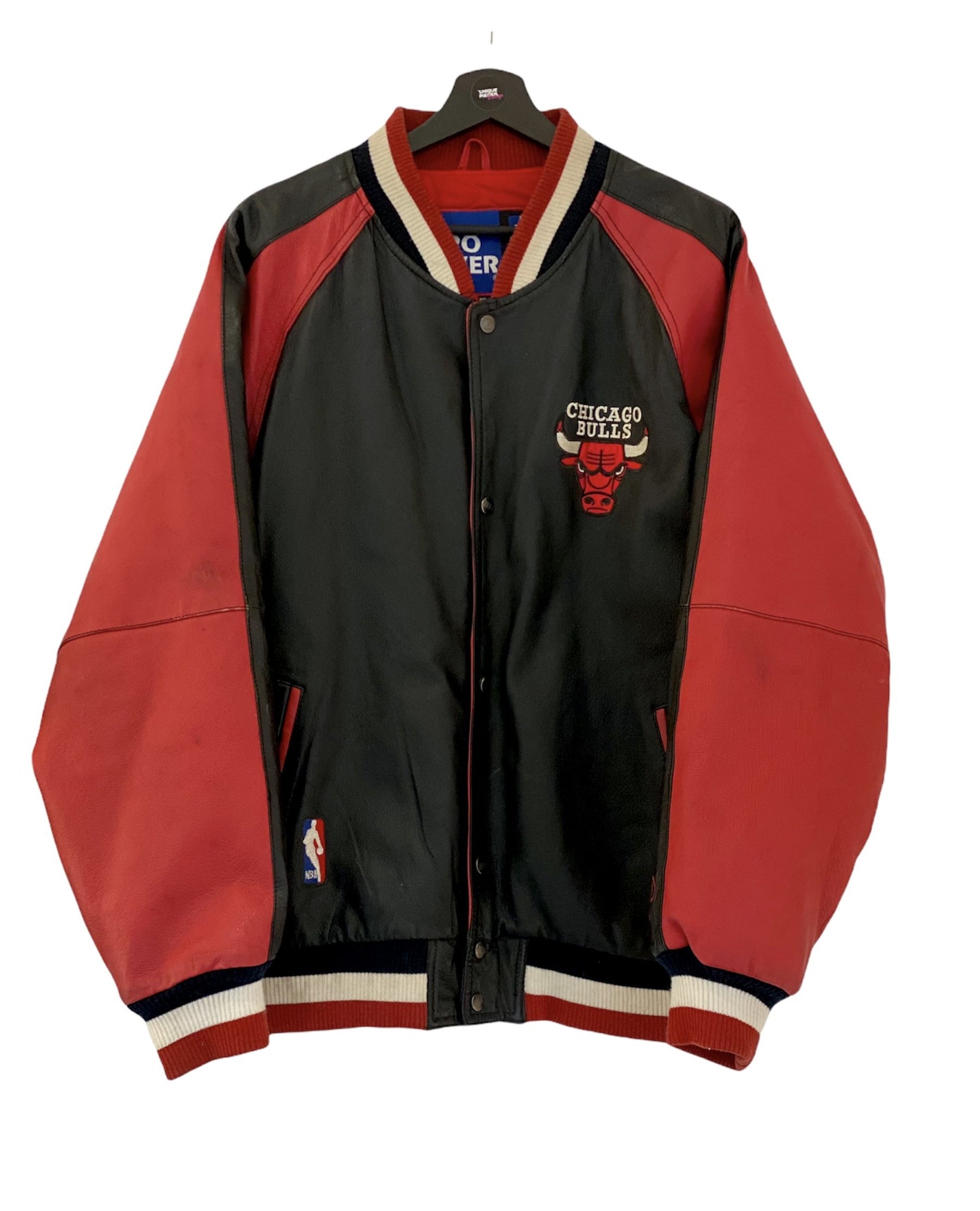 Pro Player Chicago Bulls NBA Bomber leather jacket Red/ Black- white  Medium freeshipping - Unique Pieces Vintage
